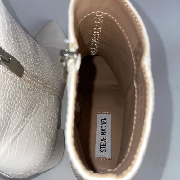 Steve Madden Nadalie Ankle Booties with Sleek Design Cream - Picture 6 of 9